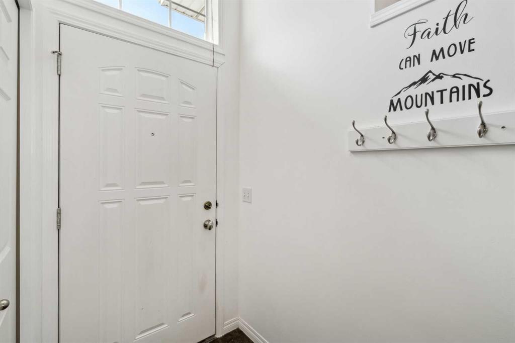 Third View of 3198 New Brighton Gardens SE, New Brighton, Calgary, Alberta, T2Z 0A7