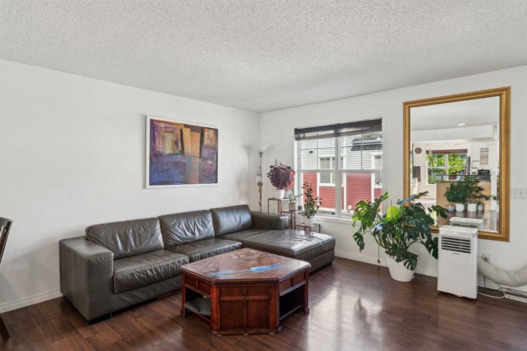 Fifth View of 3198 New Brighton Gardens SE, New Brighton, Calgary, Alberta, T2Z 0A7