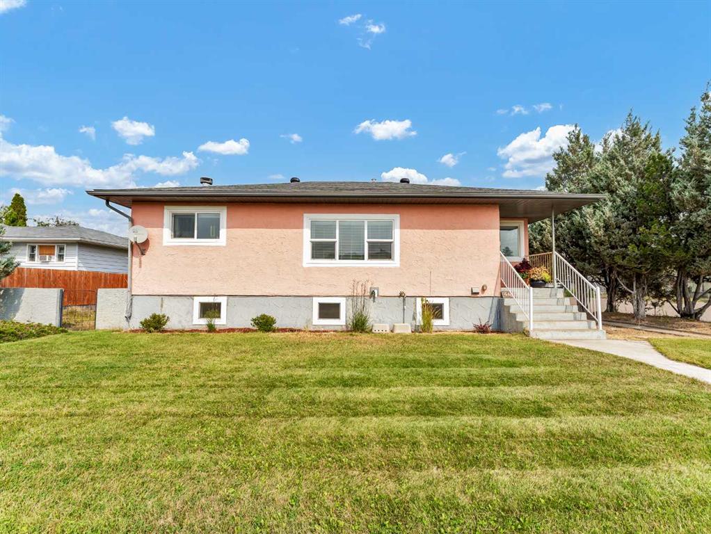 406 9 Street SW, A2253432, Alberta,