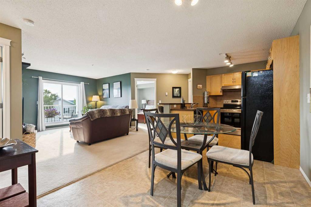 1304, 5 Country Village Park NE, A2253444, Alberta,