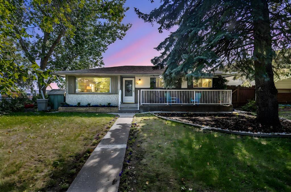 74 Armstrong Crescent SE, A2253445, Alberta,