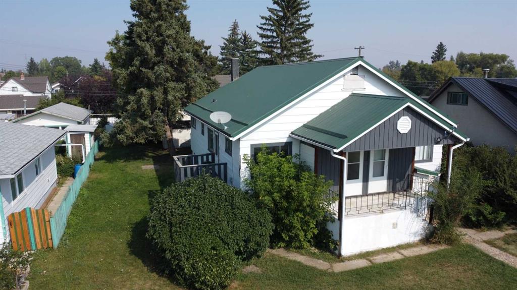 Third View of 214 2 Avenue E, NONE, Hanna, Alberta, T0J 1P0