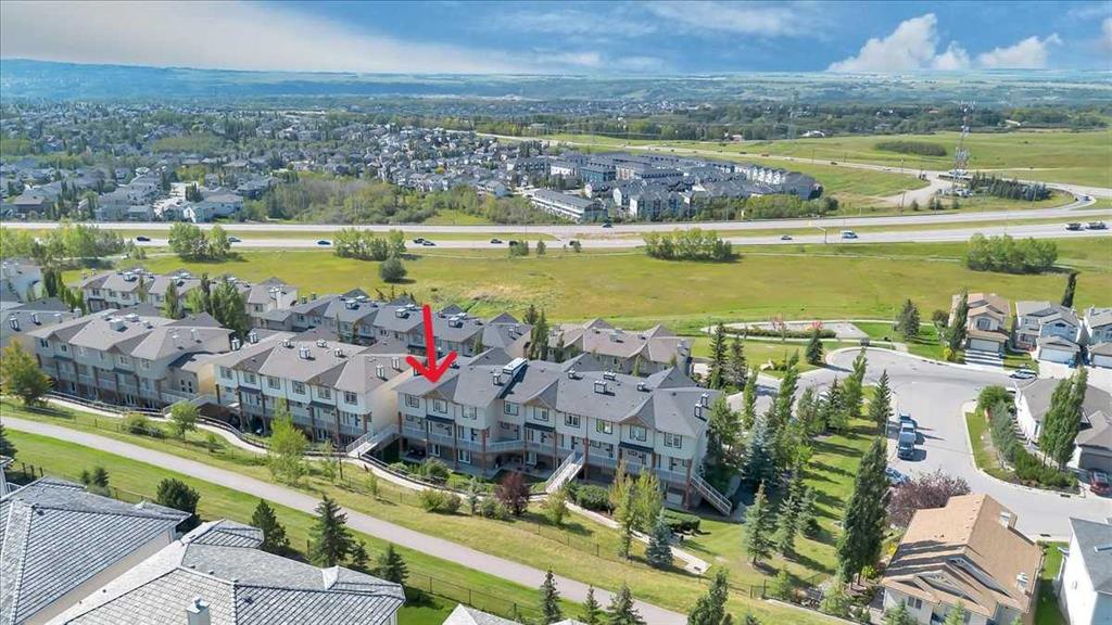 8, 108 Rockyledge View NW, A2253480, Alberta,