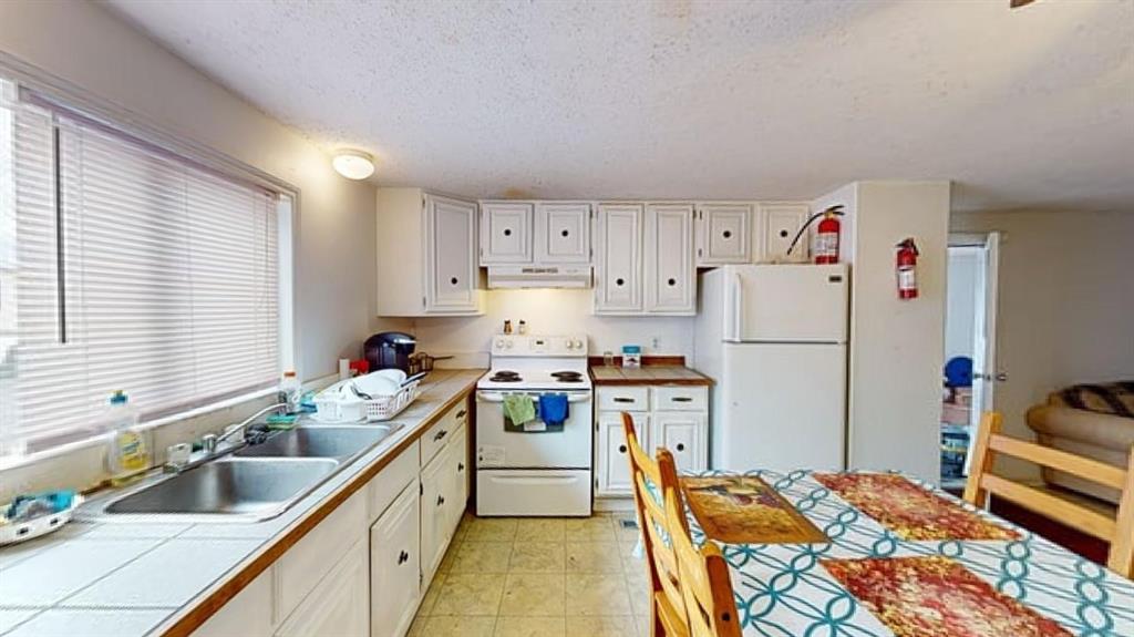 Fourth View of 301 Grenfell Crescent , Gregoire Park, Fort McMurray, Alberta, T9H 2M6