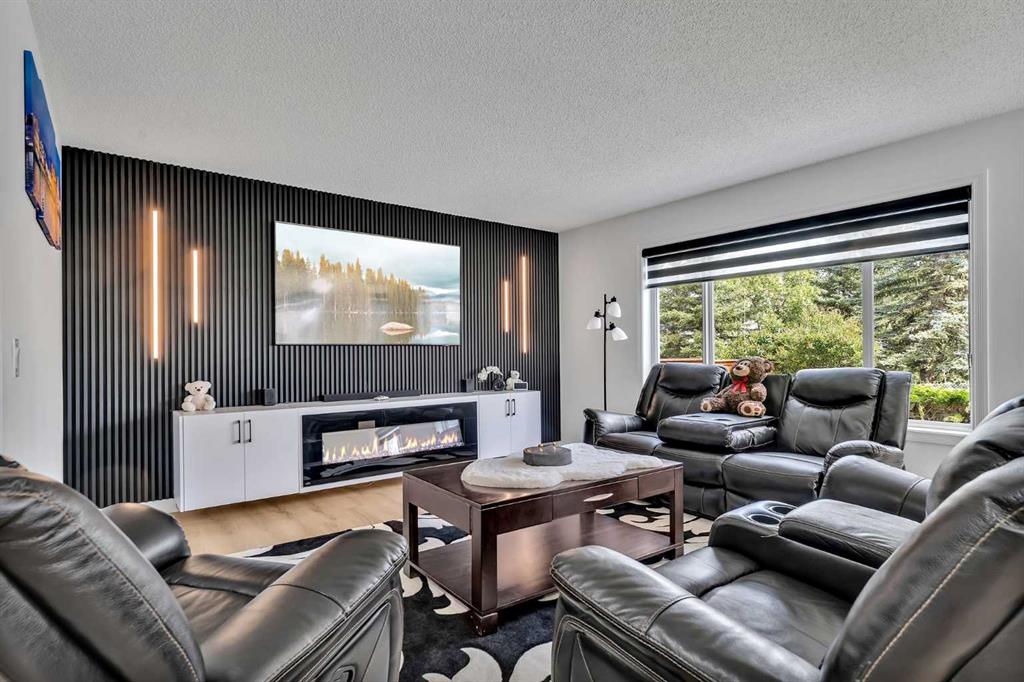 Fourth View of 135 West Lakeview Passage , Lakeview Landing, Chestermere, Alberta, T1X 1G8