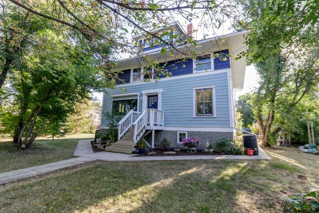 210 Wacker Avenue W, A2253531, Alberta,