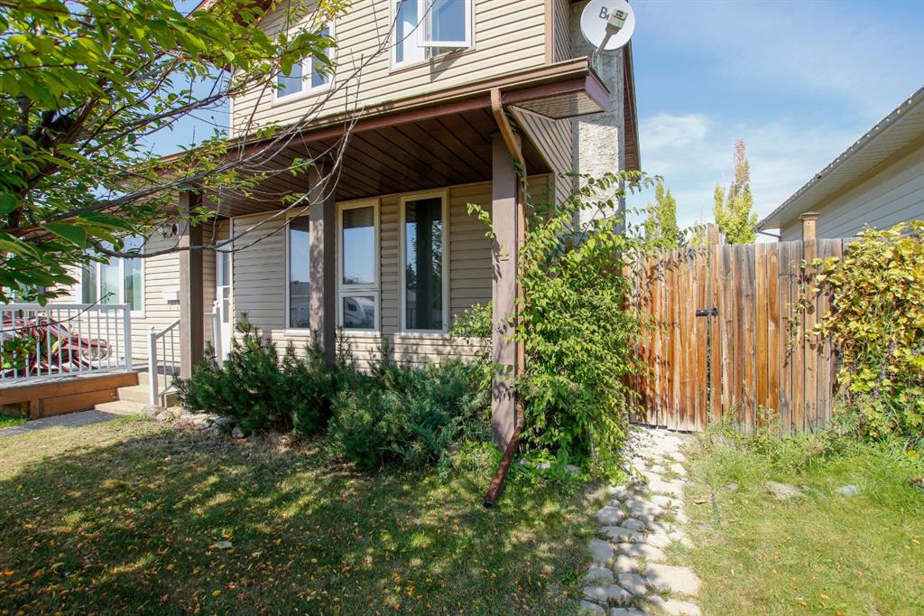 Third View of 4 Haliburton Crescent , Highland Green, Red Deer, Alberta, T4N 6K3