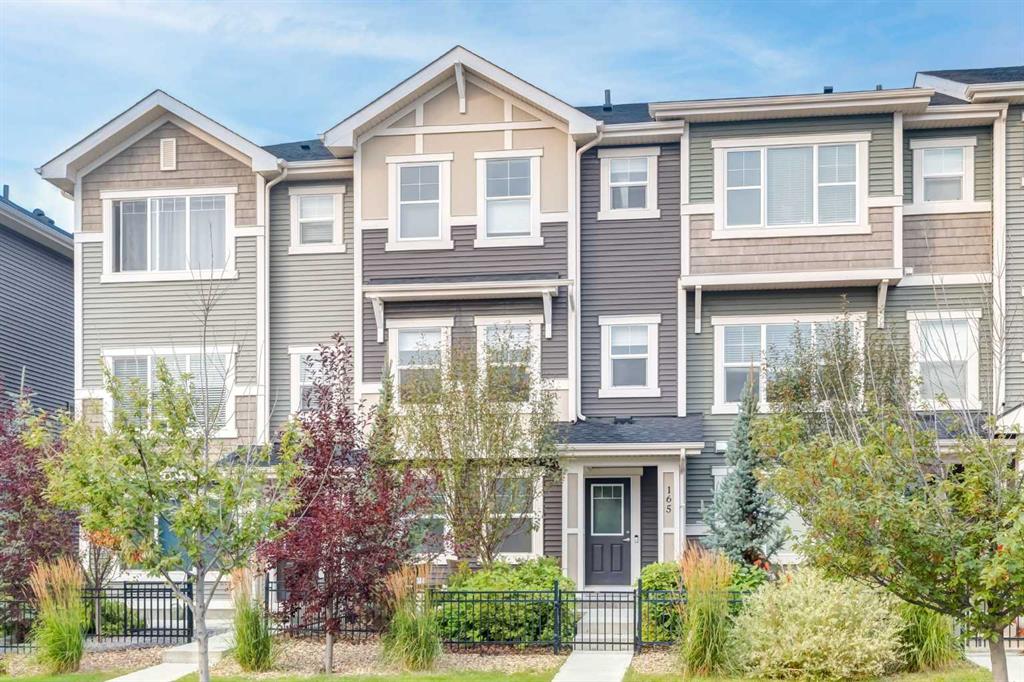 165 Sundown Road , A2253570, Alberta,