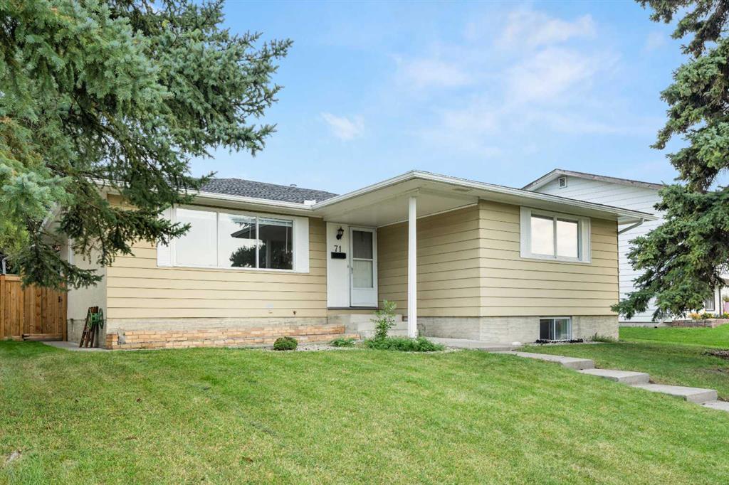 71 Queen Alexandra Close SE, A2253572, Alberta,