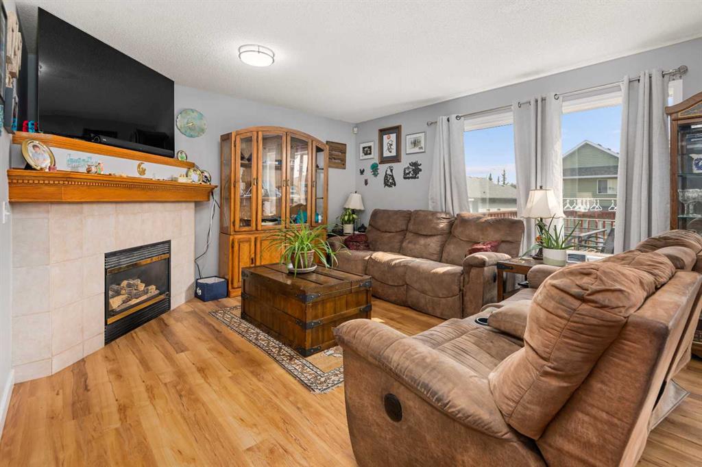 Fifth View of 18 Big Springs Hill SE, Big Springs, Airdrie, Alberta, T4A 1M9