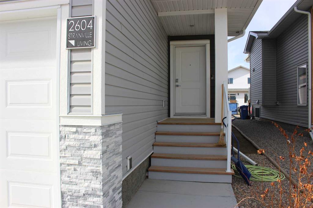 Third View of 2604 45 Street S, NONE, Lethbridge, Alberta, T1K 8K6