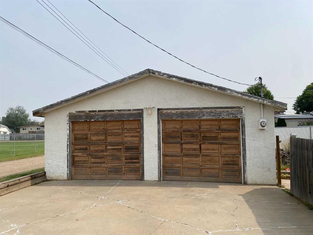 Fifth View of 5105 54 Avenue , NONE, Taber, Alberta, T1G 1M2