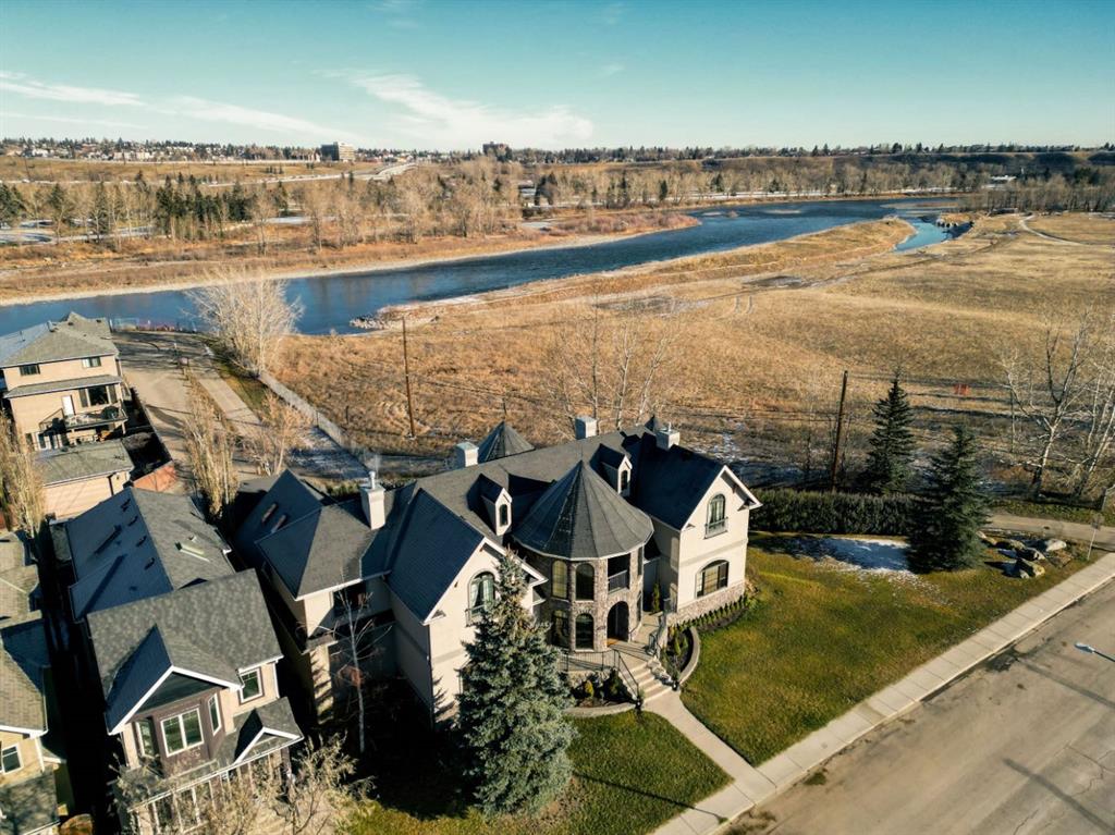 Third View of 2248 9 Avenue SE, Inglewood, Calgary, Alberta, T2G 5P7