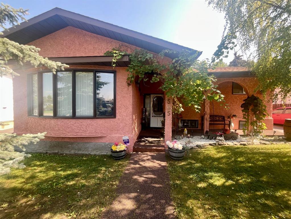 565 Mountain Street , A2253704, Alberta,