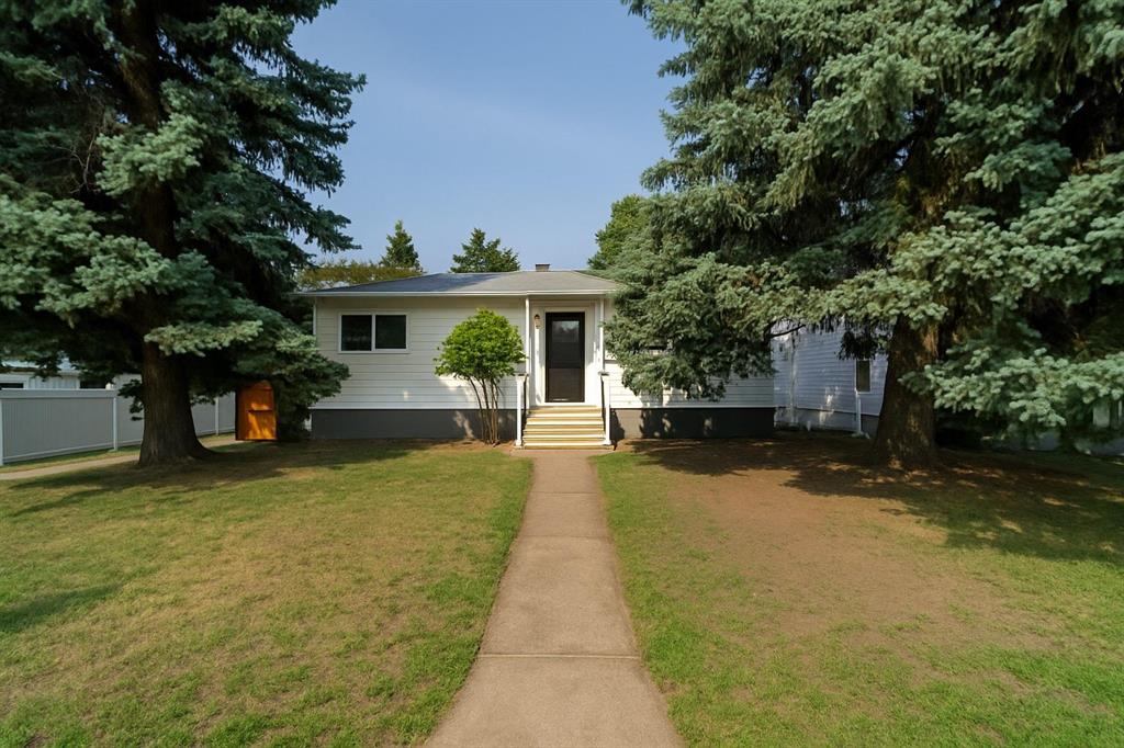 2153 9b Avenue S, A2253765, Alberta,