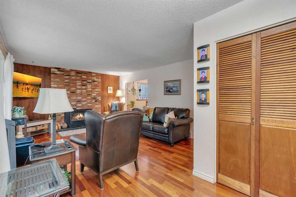 Third View of 4623 31 Avenue NE, Rundle, Calgary, Alberta, T1Y 1G8