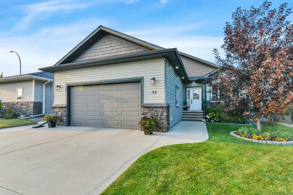 34 Leaside Crescent , A2253793, Alberta,