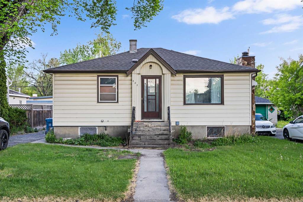 427 35 Avenue NW, A2253818, Alberta,