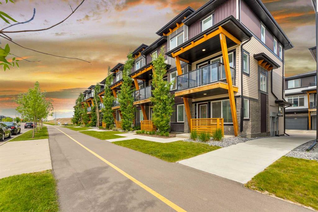 572 Savanna Boulevard NE, A2253979, Alberta,