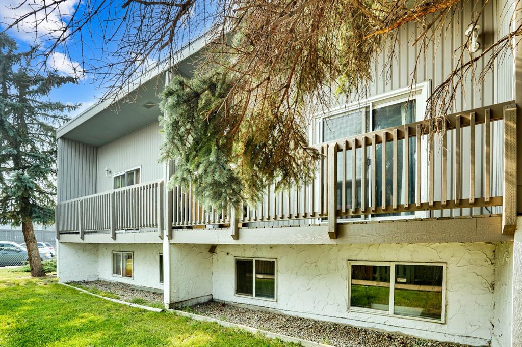 2, 459 Huntsville Crescent NW, A2254002, Alberta,