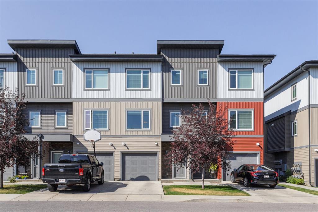 Second View of 3102, 5305 32 Avenue SW, Glenbrook, Calgary, Alberta, T3E 8A2