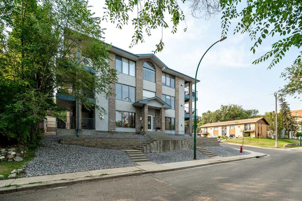 5, 309 5 Street SE, A2254044, Alberta,