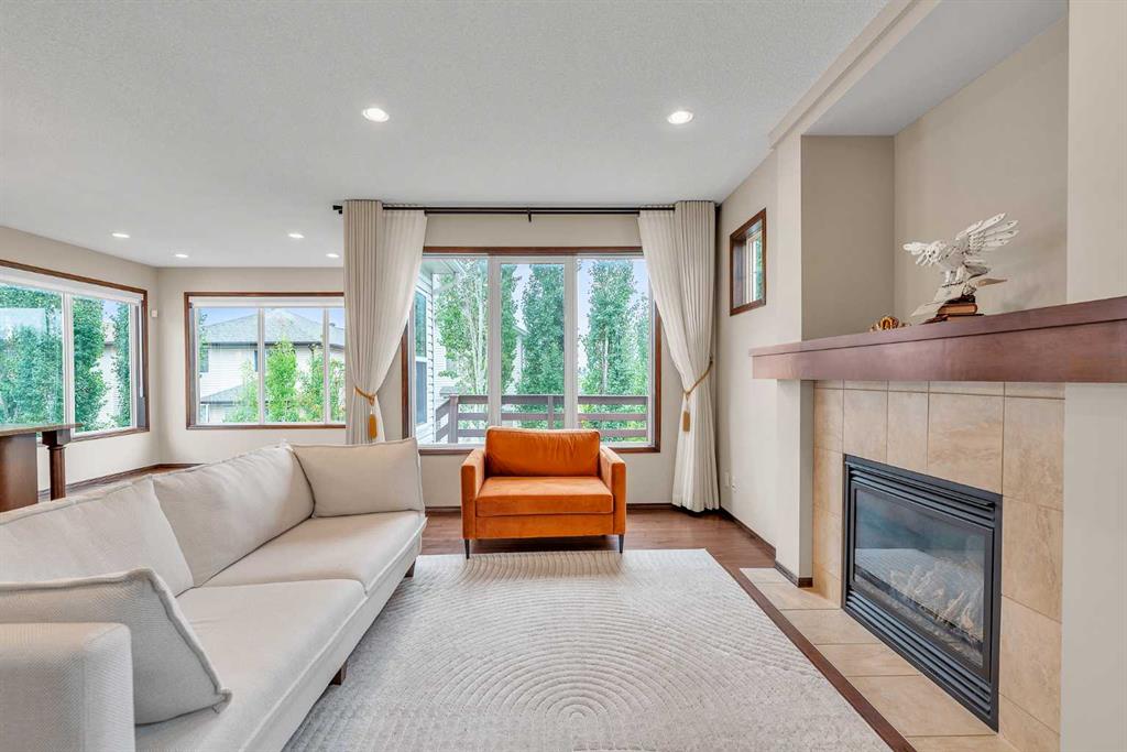 Fifth View of 64 Everoak Park SW, Evergreen, Calgary, Alberta, T2Y 0A5