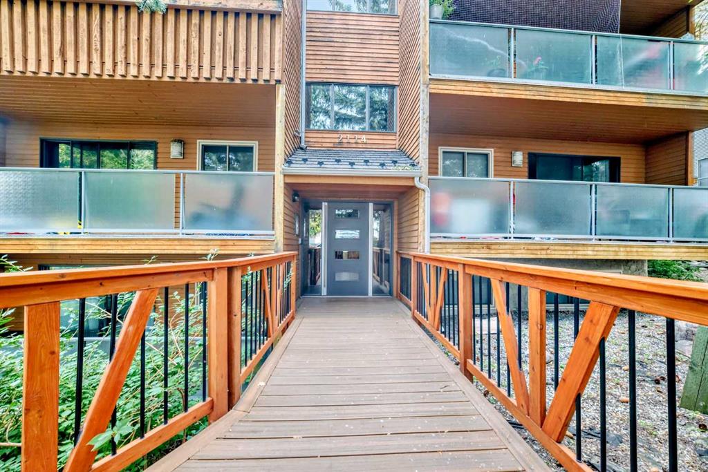 Third View of 403, 2114 17 Street SW, Bankview, Calgary, Alberta, T2T 4M4