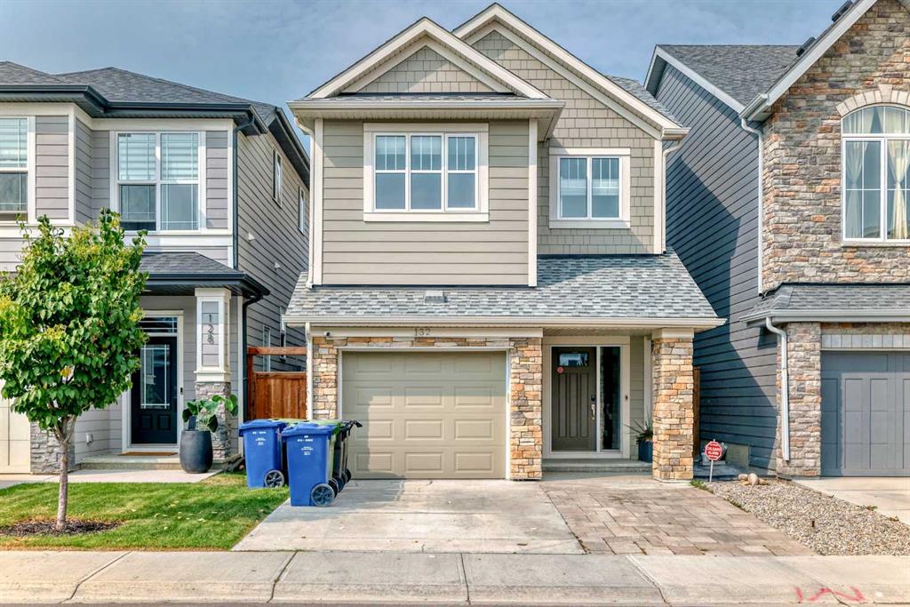132 Cranbrook Green SE, A2254136, Alberta,