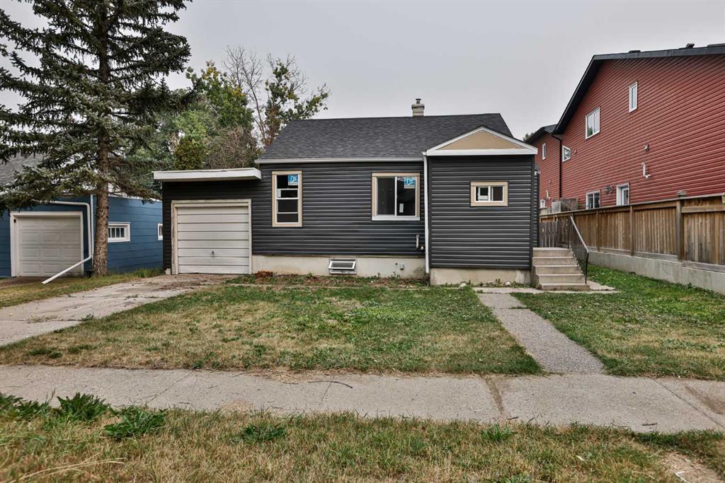 1135 12 Street S, A2254149, Alberta,