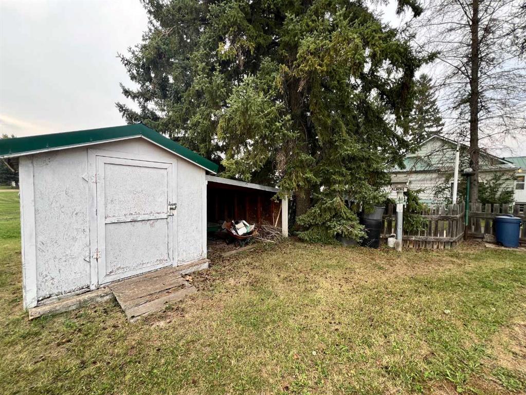 Fifth View of 114 Reid Street , NONE, Heisler, Alberta, T0B 2A0