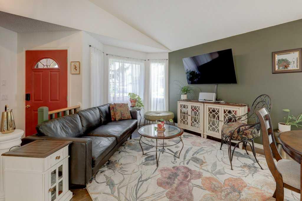 Third View of 341 Citadel Hills Circle NW, Citadel, Calgary, Alberta, T3G 3V7