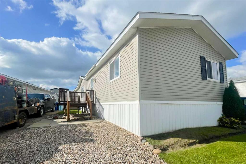 209 Gregoire Crescent , A2254289, Alberta,