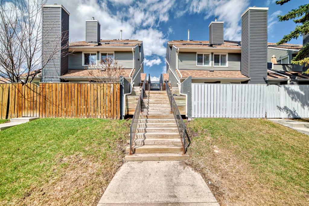 Third View of 239, 52 Glamis Green SW, Glamorgan, Calgary, Alberta, T3E 6V1