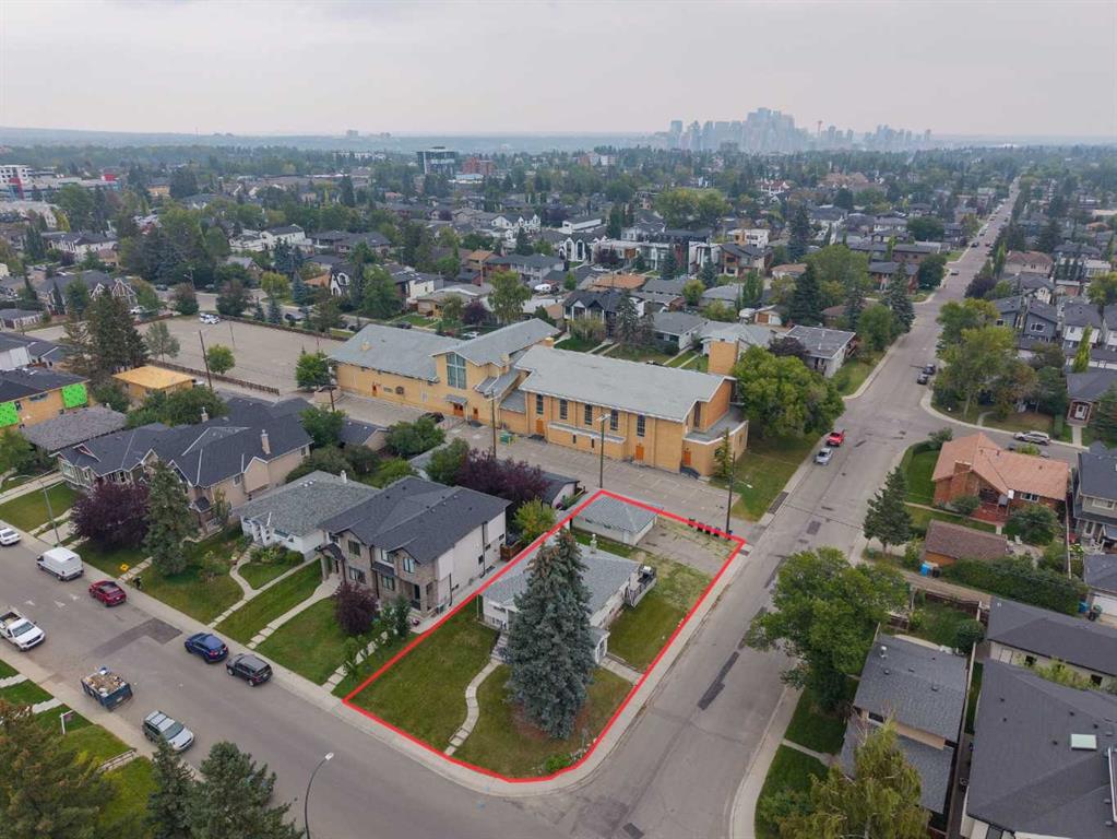 Third View of 2240 35 Street SW, Killarney/Glengarry, Calgary, Alberta, T3E 2X8