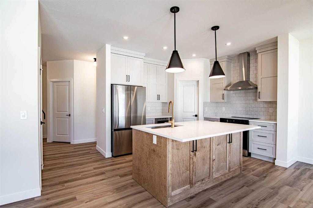 Fourth View of 202 Livingston Close , Laredo, Red Deer, Alberta, T4R 0S8
