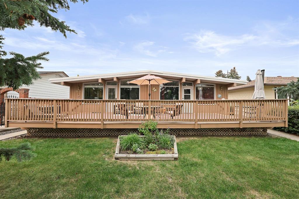 7132 & 7130 35 Avenue NW, A2254325, Alberta,