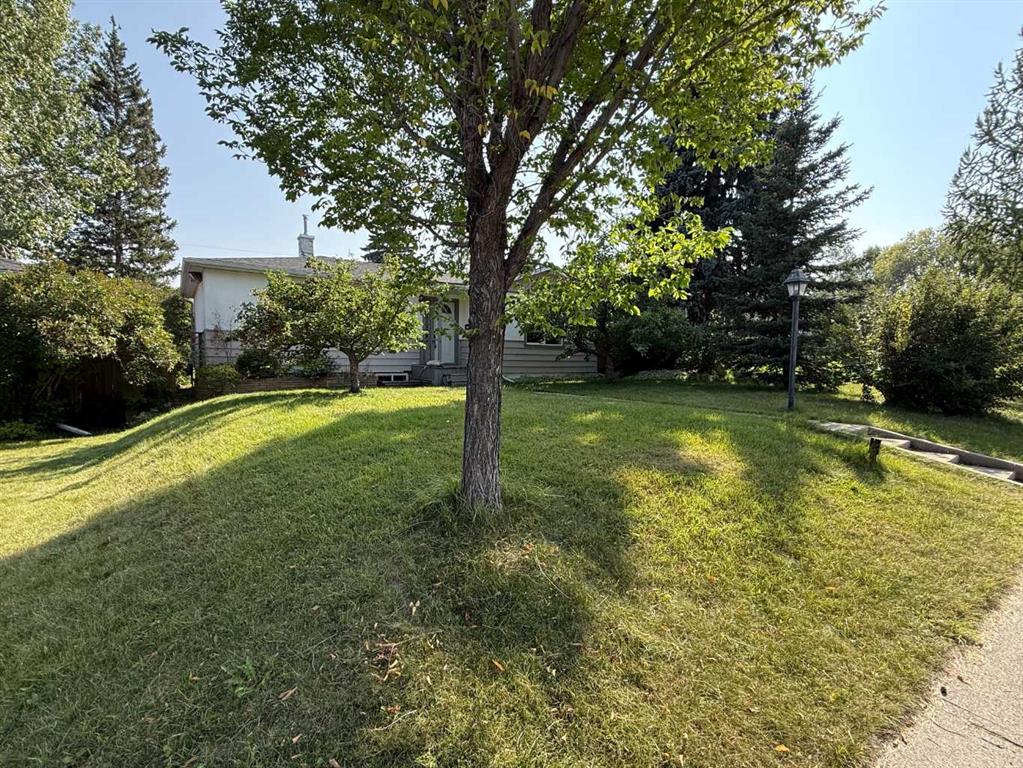 Third View of 3243 Kenmare Crescent SW, Killarney/Glengarry, Calgary, Alberta, T3E 4R4