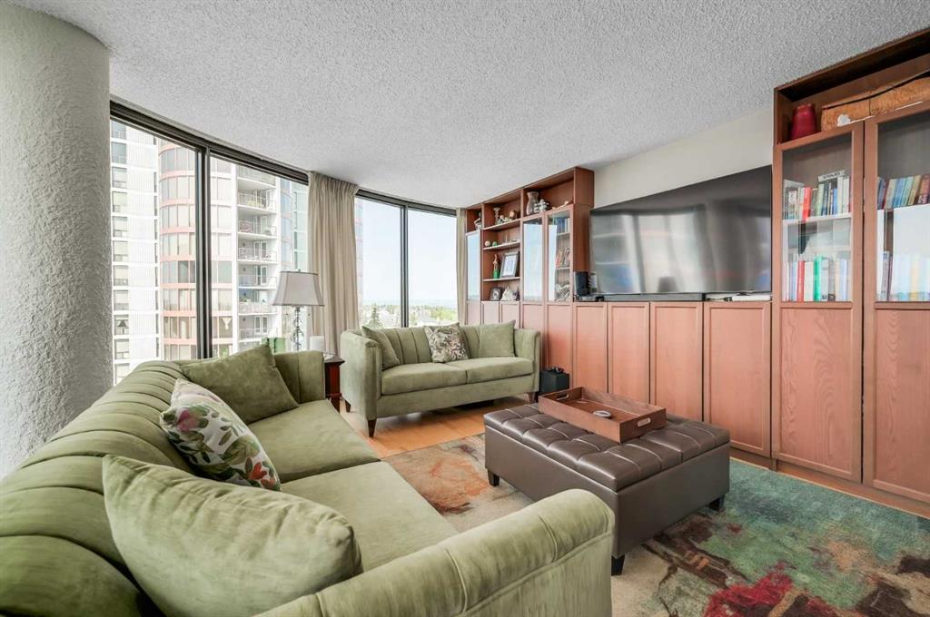 Fifth View of 292, 20 Coachway Road SW, Coach Hill, Calgary, Alberta, T3H 1E6