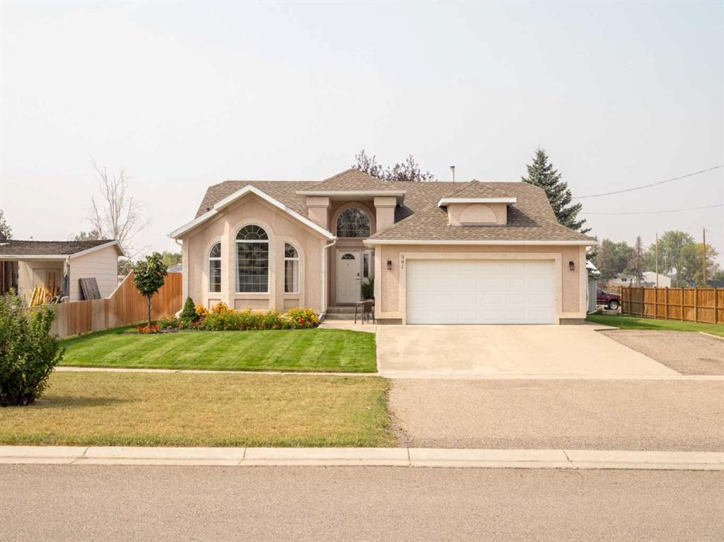 301 3rd Street , A2254336, Alberta,