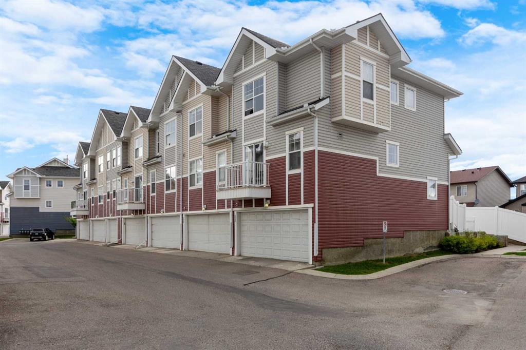 3022 New Brighton Gardens SE, A2254358, Alberta,