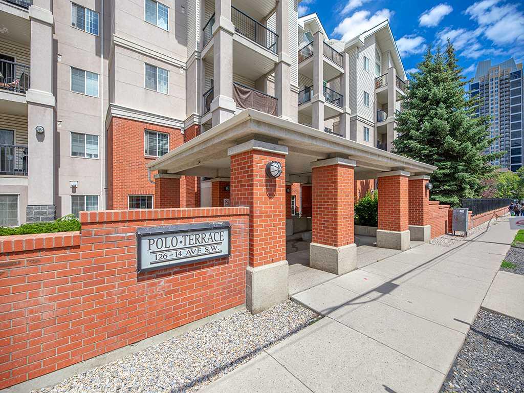 Third View of 423, 126 14 Avenue SW, Beltline, Calgary, Alberta, T2R 0L9