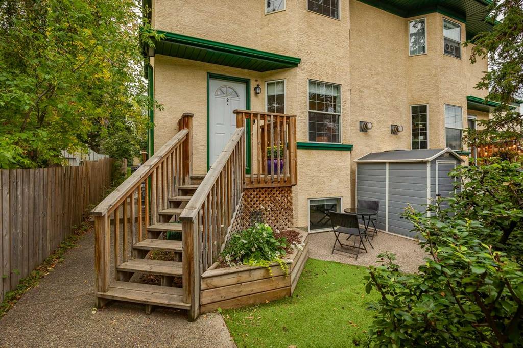 Third View of 2, 1914 25 Street SW, Richmond, Calgary, Alberta, T3E 1W9