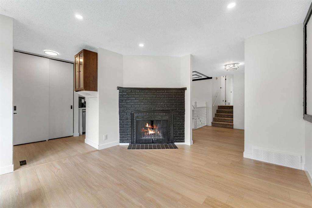 Fourth View of 40 Erin Woods Drive SE, Erin Woods, Calgary, Alberta, T2B 2S1