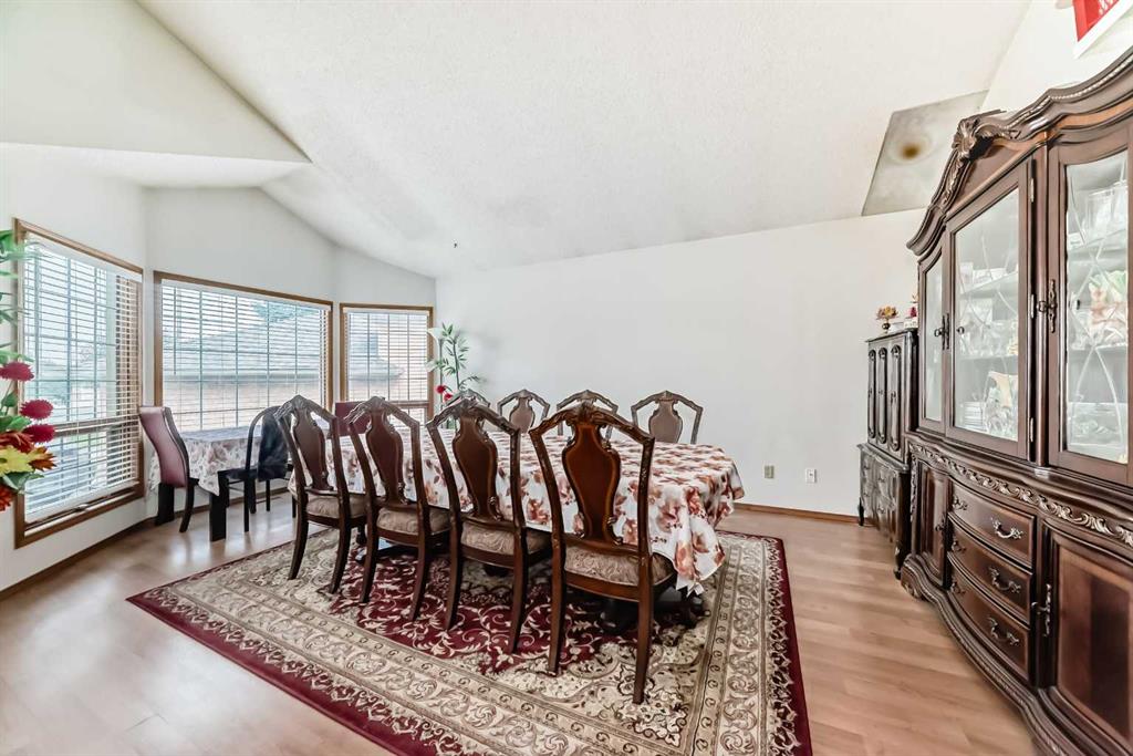 Fourth View of 421 Applewood Place SE, Applewood Park, Calgary, Alberta, T2A 7N2