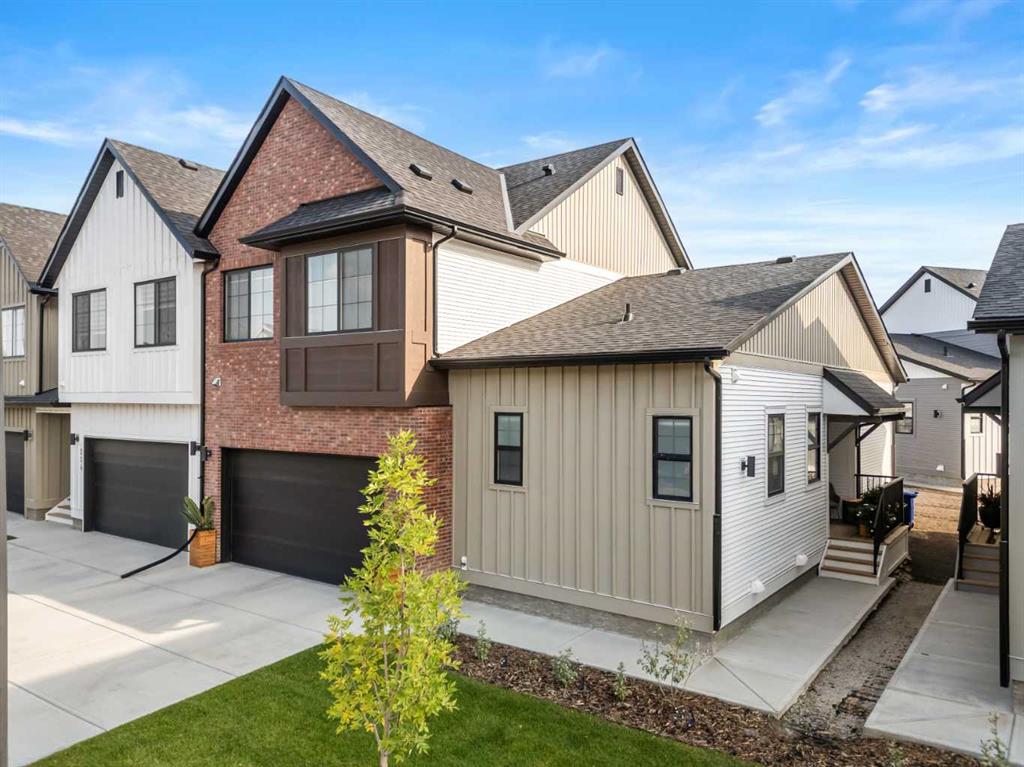 203, 201 Cooperswood Green SW, A2254453, Alberta,