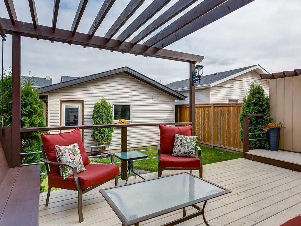 Fifth View of 50 Bridlecrest Gardens SW, Bridlewood, Calgary, Alberta, T2Y 4Y4