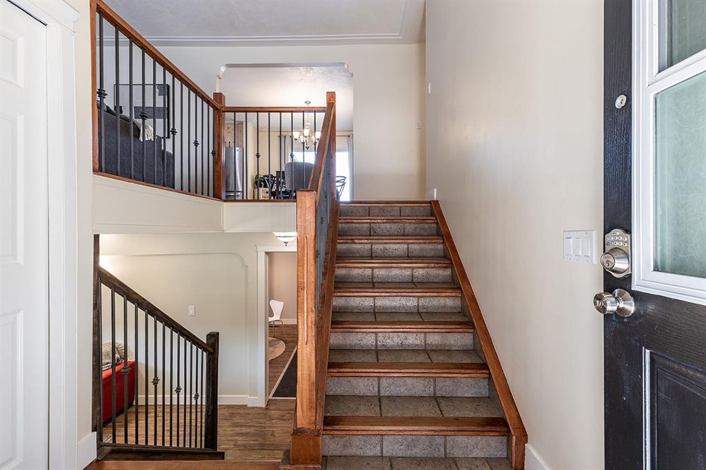 Fifth View of 52 Ross Heights Court SE, Ross Glen, Medicine Hat, Alberta, T1B2R6