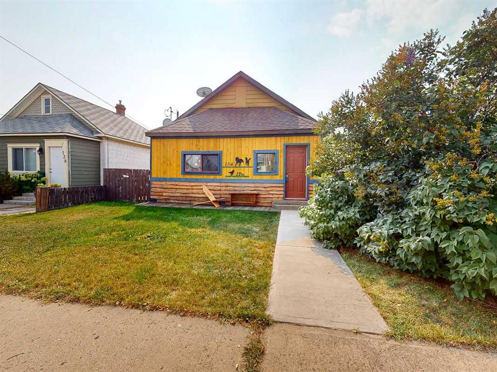 134 17th Street , A2254614, Alberta,