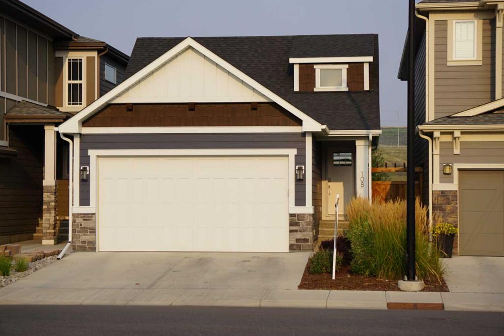108 Cranbrook Gardens SE, A2254619, Alberta,